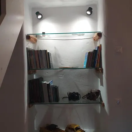 Imellos Apartment *